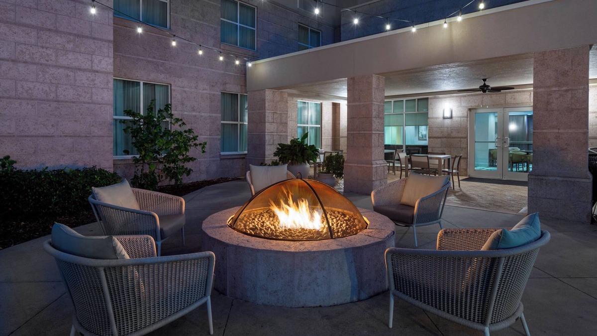 Westshore Hotel | Homewood Suites by Hilton Tampa Airport - Westshore
