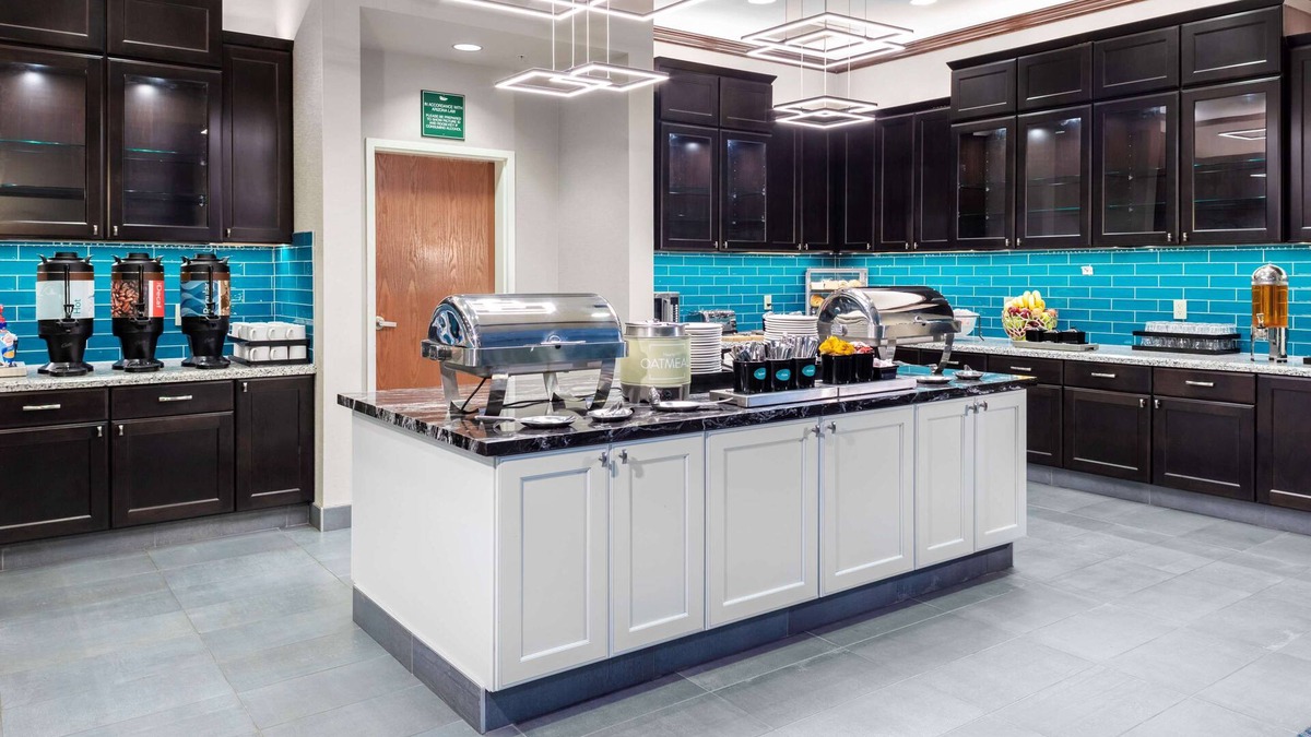 South Mountain Hotel | Homewood Suites by Hilton Phoenix Airport South