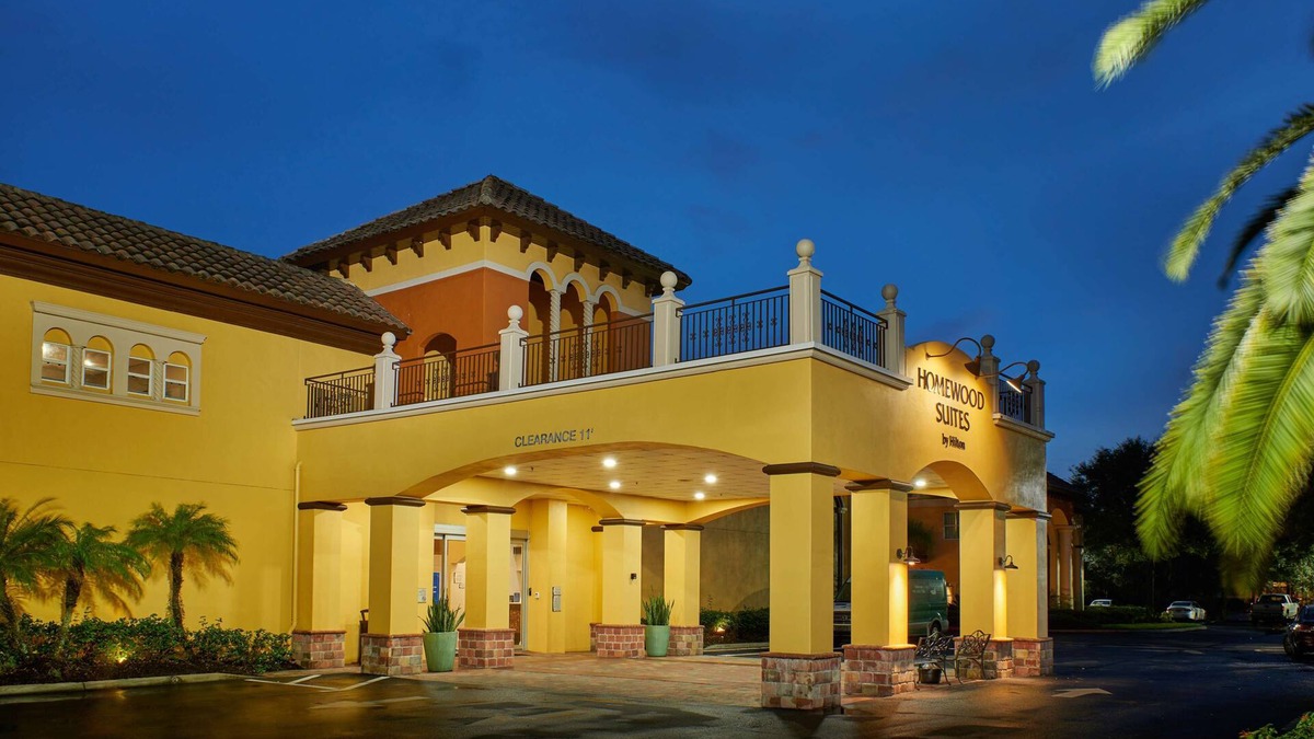 Sarasota Hotel | Homewood Suites by Hilton Sarasota