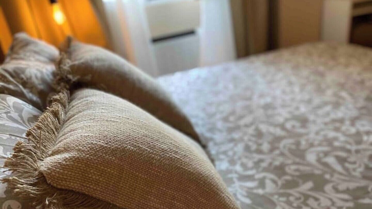 Jaca Apartment | Homey apartment in the center of Jaca for families