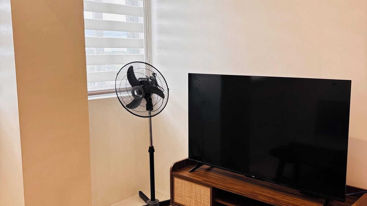 Mandurriao Condo | Homey Comfort Retreat