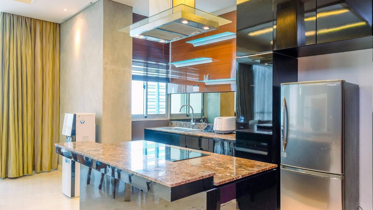 Bangka Apartment | Homey Penthouse 3Br With Extra Room Kemang Village Apartment