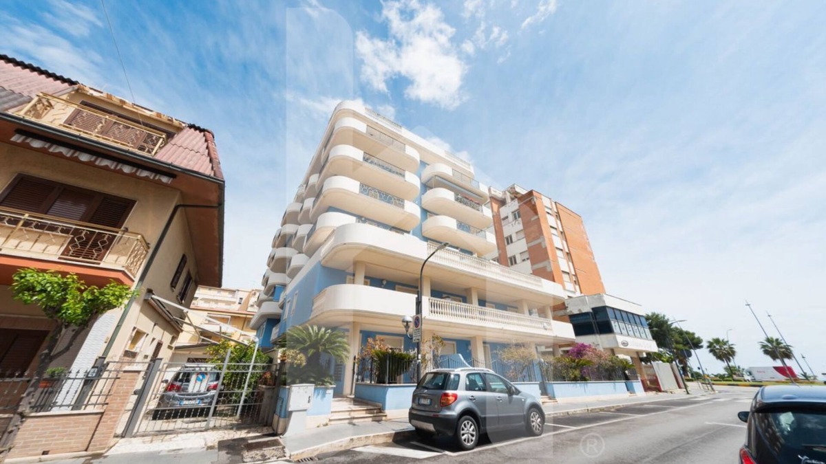 Alba Adriatica Apartment | Homiday - Felicioni Alba Adriatica, Trilocale al 1°piano
