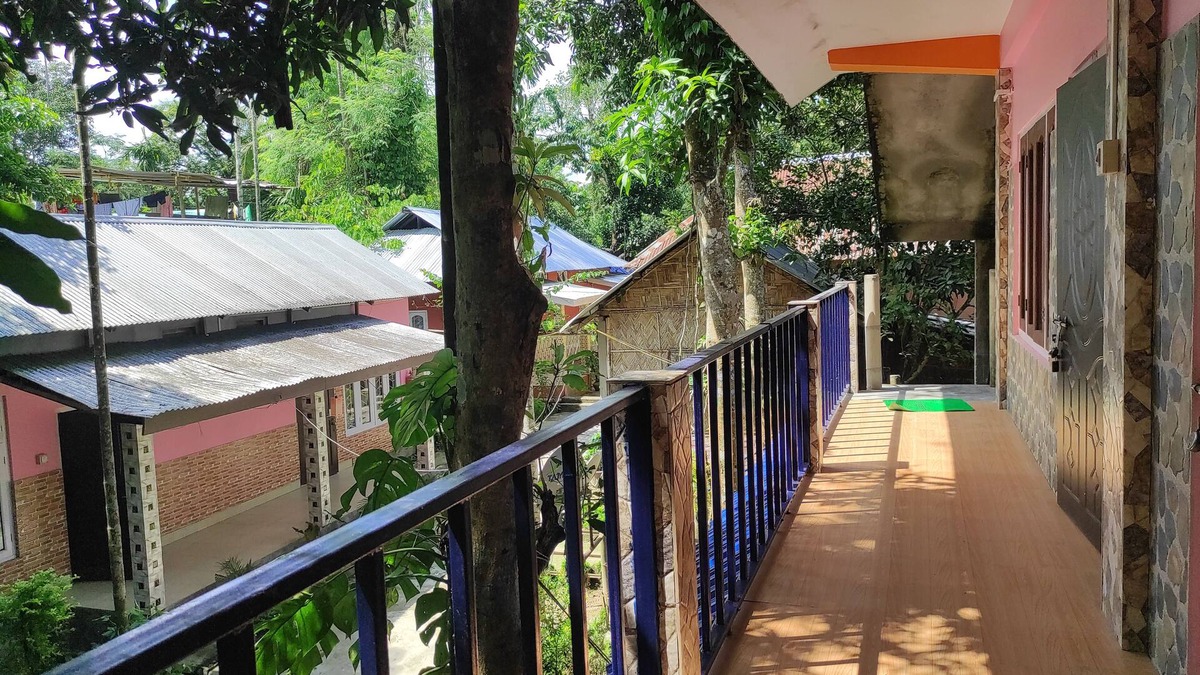 Golaghat Hotel | Homocation Boras Homestay