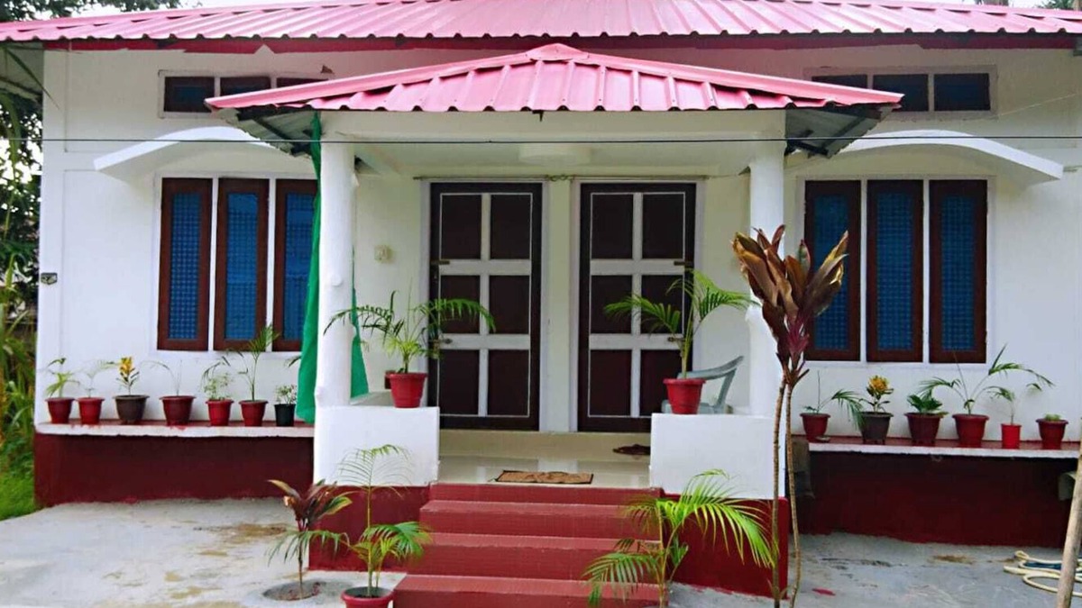 Golaghat Bed & Breakfast | Homocation Sreemoyee Homestay