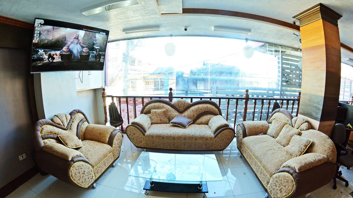 Cebu House | Honey Hunt House