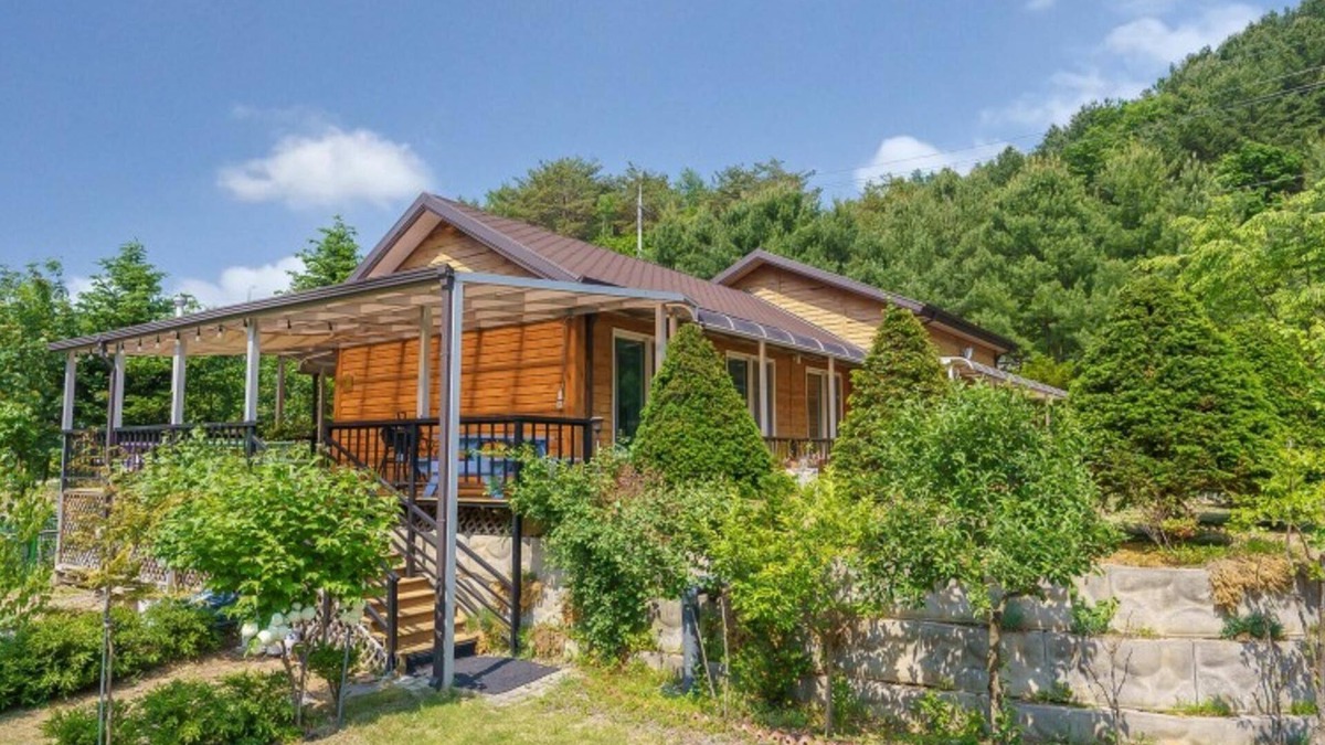 Hwachon House | Hongcheon Deopyeonhan Pension
