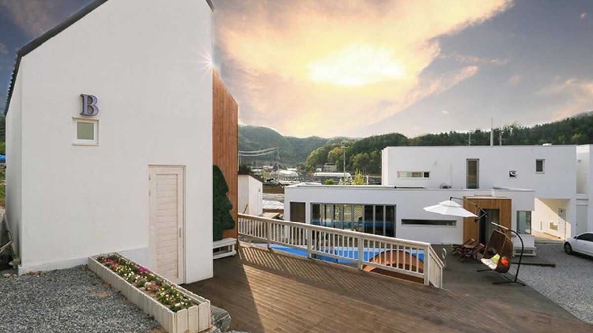 Seo House | Hongcheon Pool Villa Bjork Pension