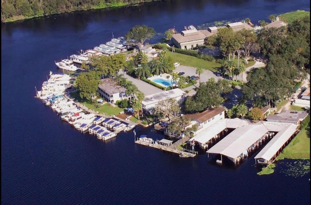 River Ridge Hotel | Hontoon Landing Resort & Marina
