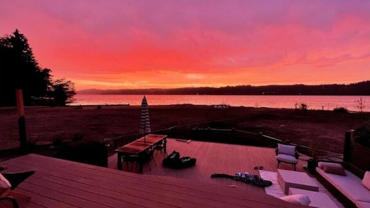 Belfair House | Hood Canal Beach Retreat