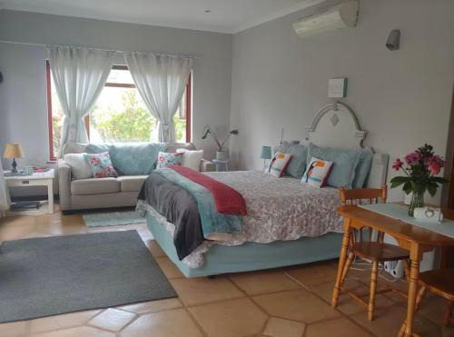 Knysna House | Hope Cottage- No smoking allowed on property