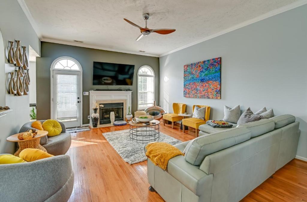 Hope Mills House | Hope Mills Family Home with Huge Backyard!