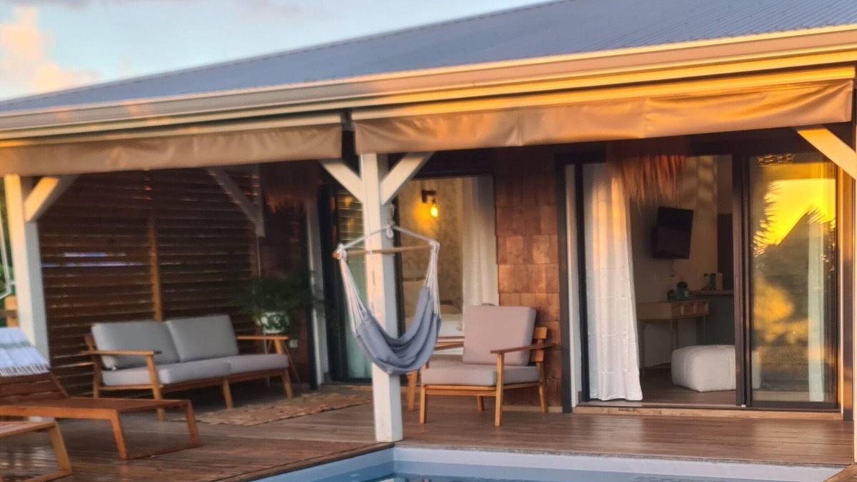 Saint-Claude Villa | Horizon Lodges : l' Élégance Tropicale. Villa 2 Chambres et 2 Bungalows