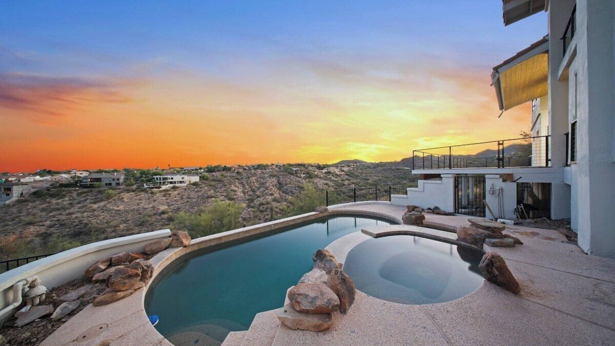 Fountain Hills House | Horizons & Sunsets 5BR Retreat House