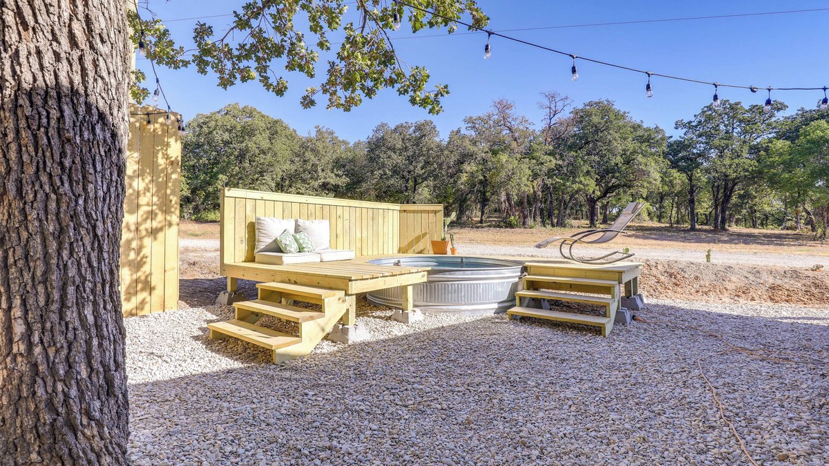 Weatherford House | Horse-Friendly Weatherford Oasis w/ Splash Pool
