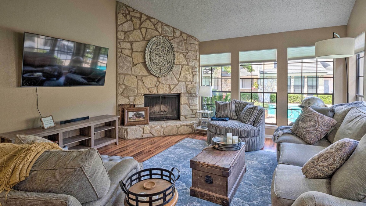 Horseshoe Bay House | Horseshoe Bay Resort Townhome - Near Lake LBJ!