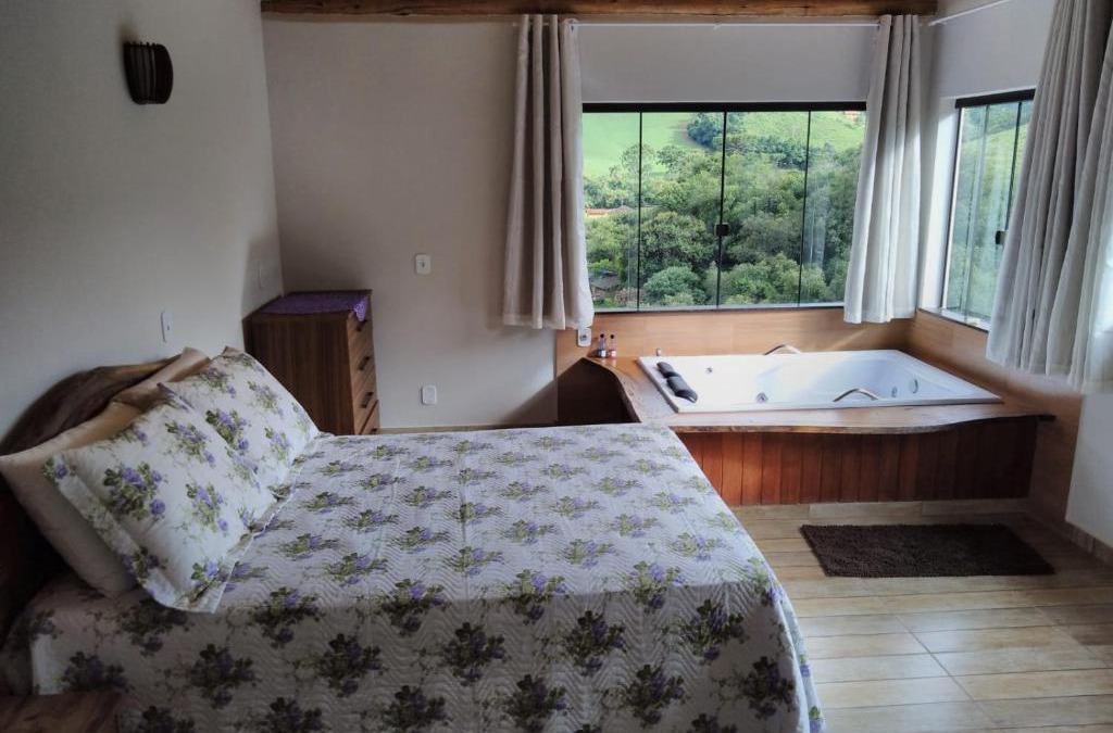 Aiuruoca Ski Chalet | Hospedagem Colinas Chalé 2
