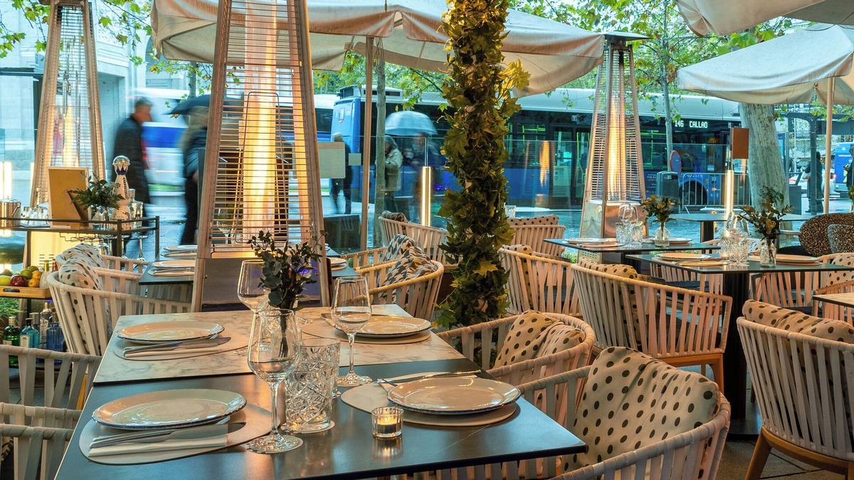 Recoletos Hotel | Hospes Puerta de Alcalá, a Member of Design Hotels