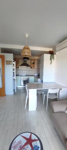 L'Hospitalet de l'Infant Apartment | Hospit1