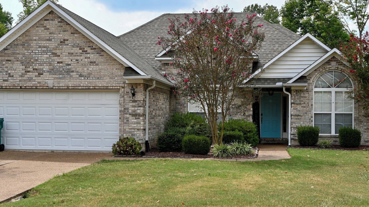 Jackson House | Hospitality House: 3 Br; 2 Br house; Edgewater cove; North Jackson, TN, Sleeps 6