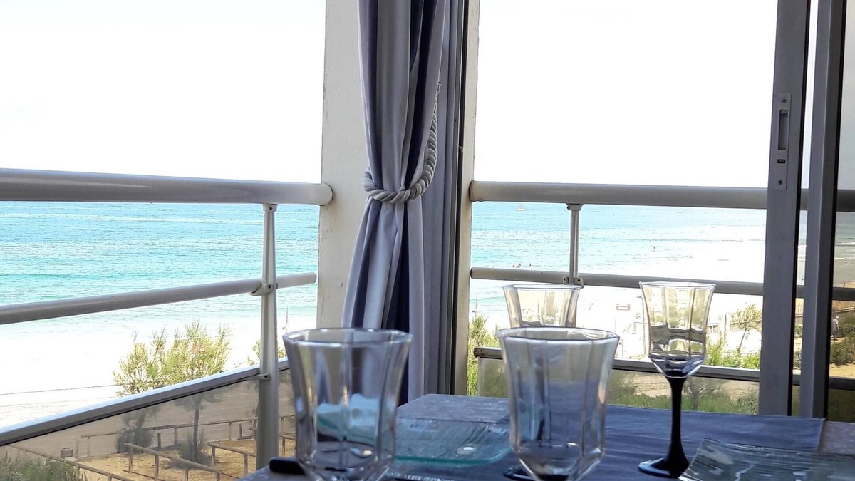 Soorts-Hossegor Apartment | HOSSEGOR, OCEAN VIEW AND ACCESS, WIFI, PARKING