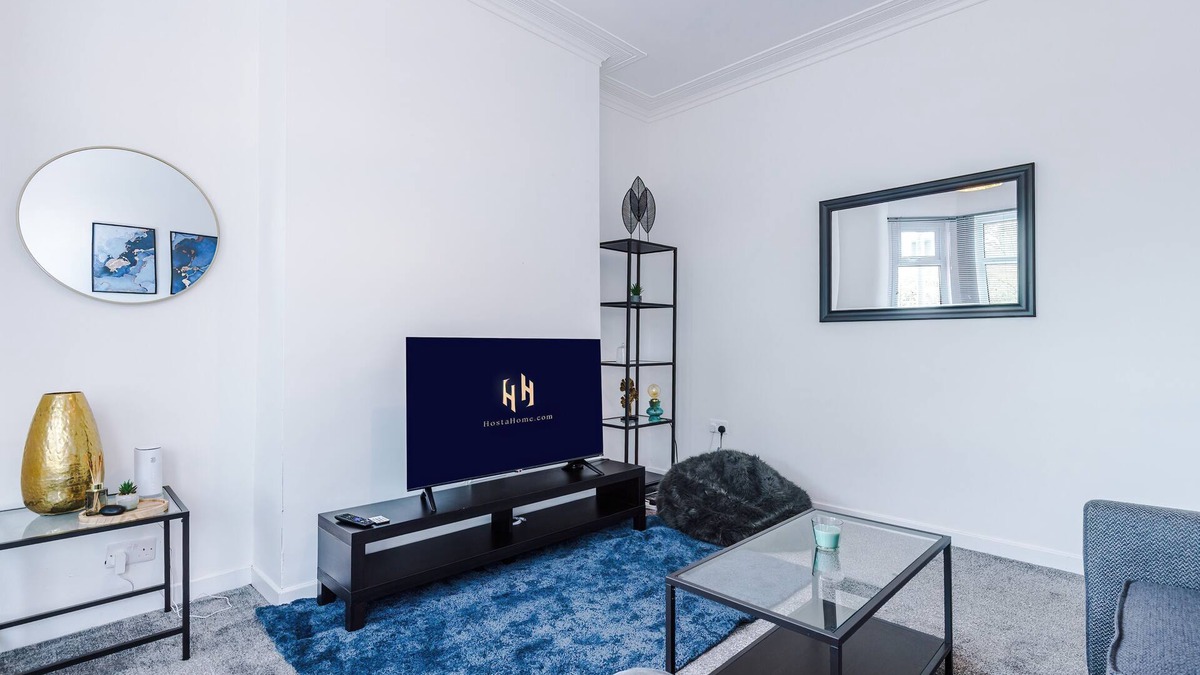 Clayton House | Host A Home Manchester | Contractor Accommodation