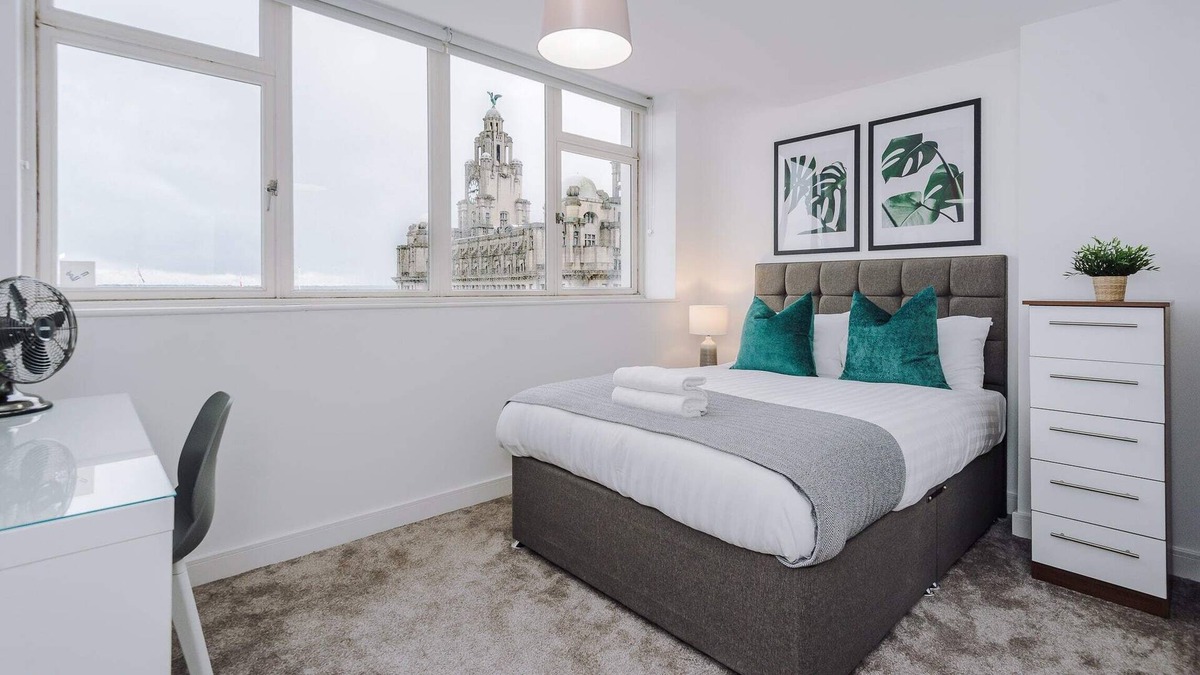 Pier Head Apartment | Host Apartments | Waterfront Penthouse