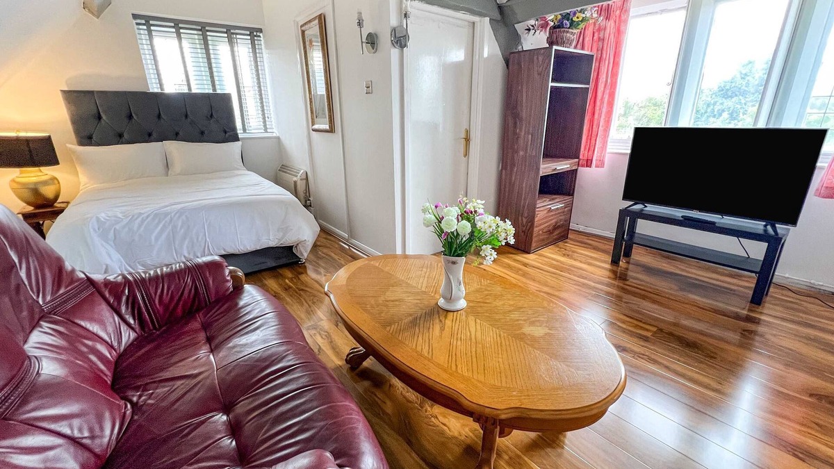 Melksham Apartment | Host & Stay | Apartment 6, Church Walk