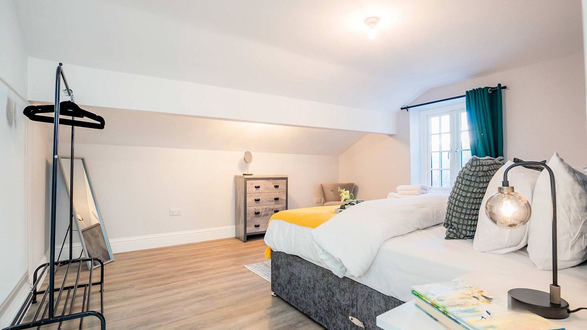 Evesham Apartment | Host & Stay | Bridge Street Penthouse Apartment