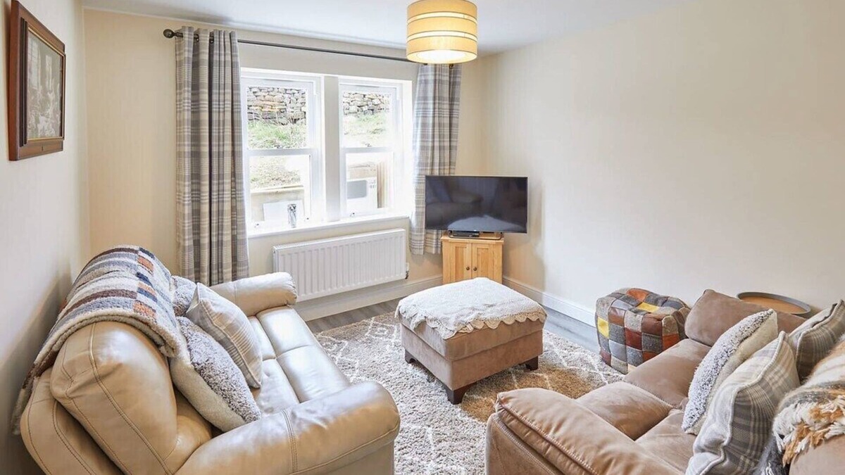 Lofthouse House | Host & Stay | Carlewell Cottage