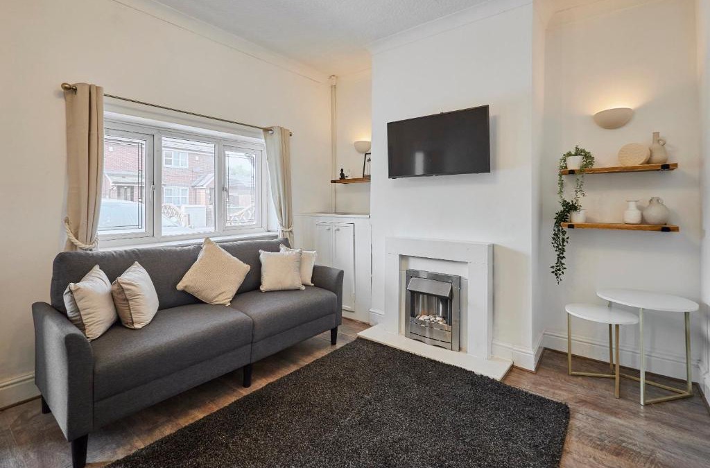 Lowton House | Host & Stay - Church Street