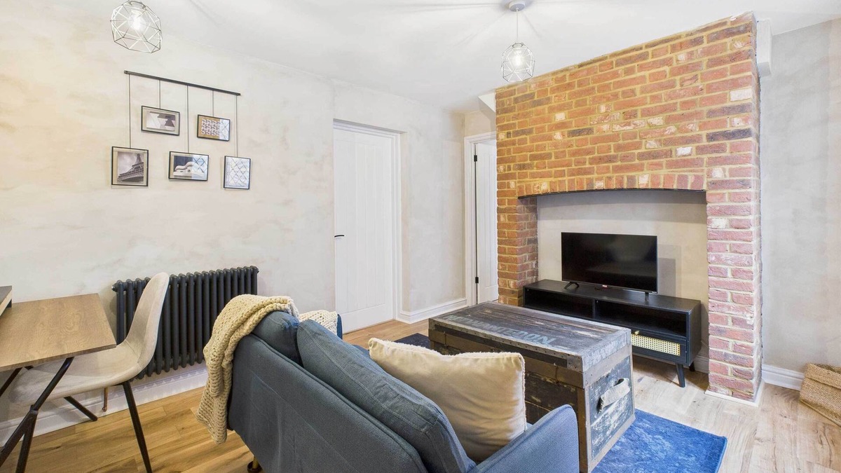 Bedford Apartment | Host & Stay | Dame Alice Street