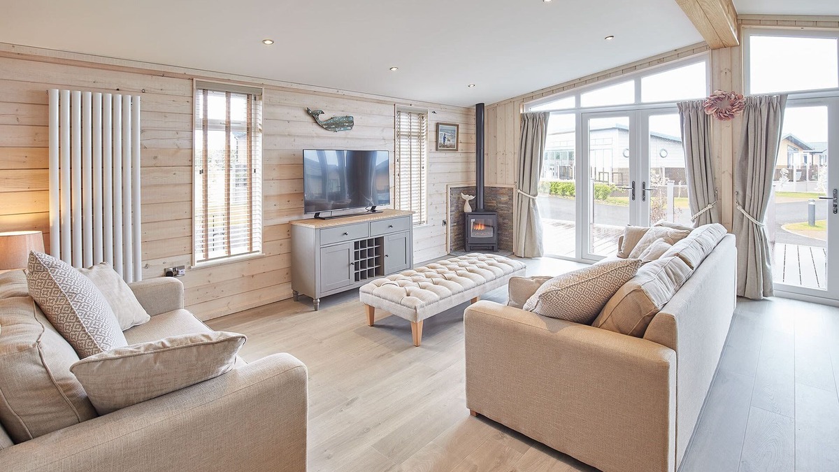 Runswick Bay Cabin | Host & Stay | Kittiwake Lodge