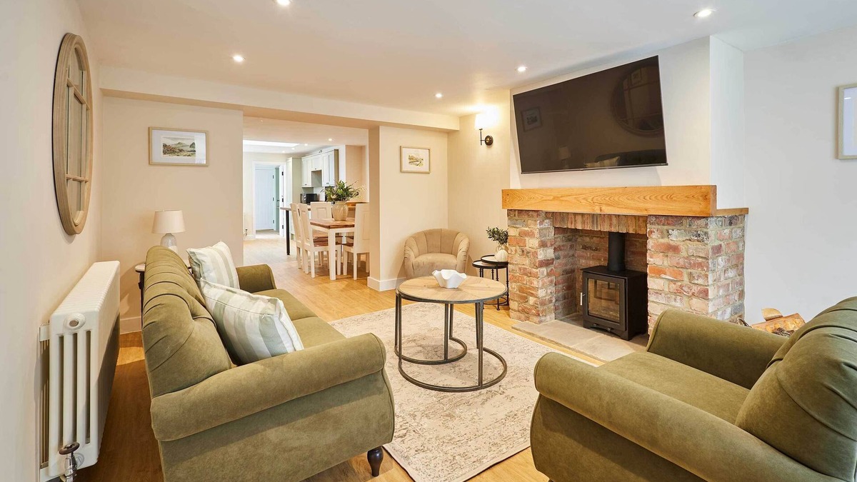 Stokesley House | Host & Stay | Ginger Bread Cottage