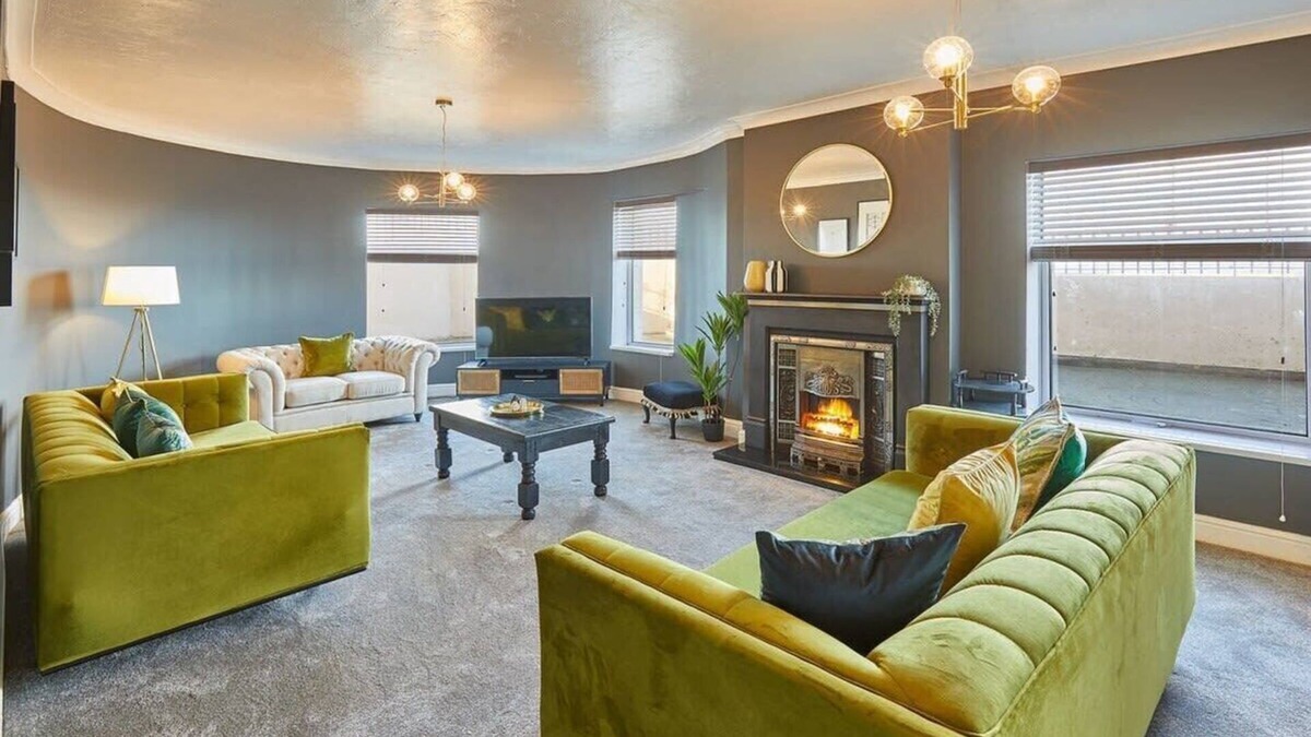 Redcar Apartment | Host & Stay | Regency Mansions Apartment