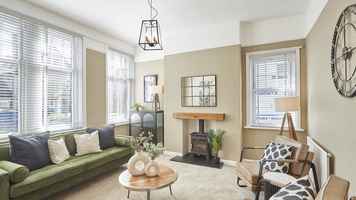 Pateley Bridge House | Host & Stay | Roslyn House