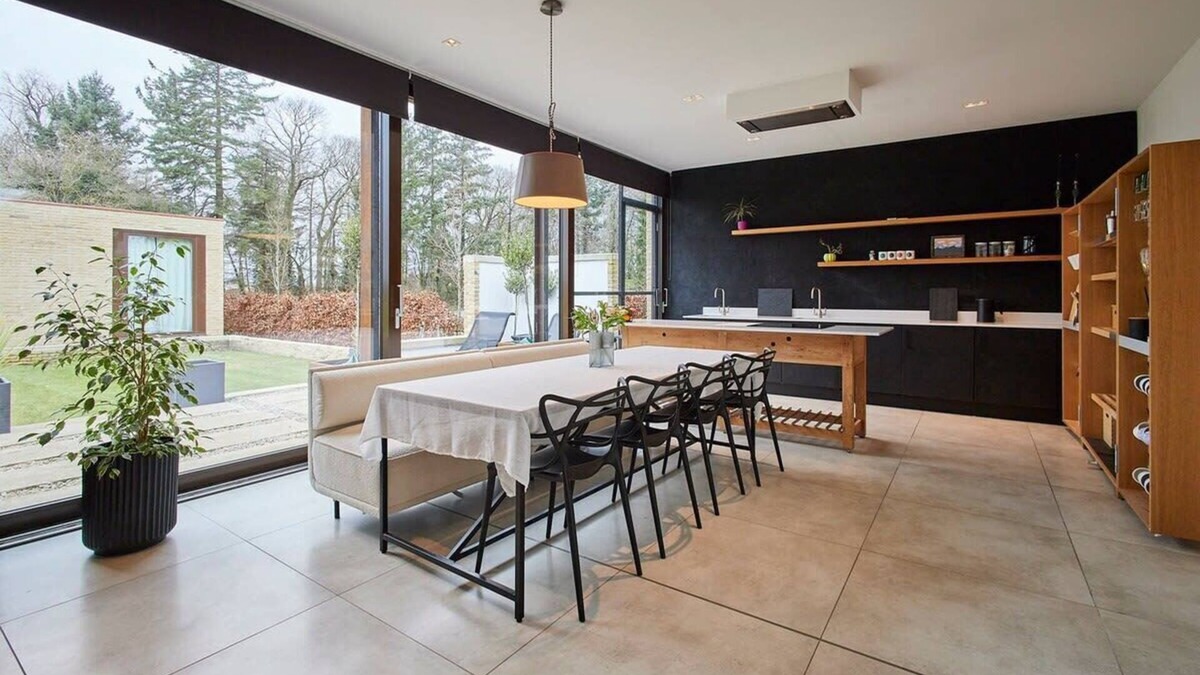 Potter Brompton House | Host & Stay | Sleeper Cottage