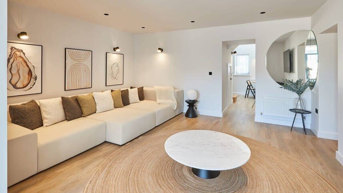 Seahouses House | Host & Stay | Taylor Street