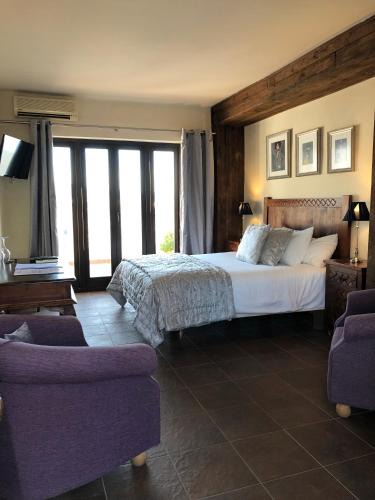 Punta Lara House | Hostal Avalon
