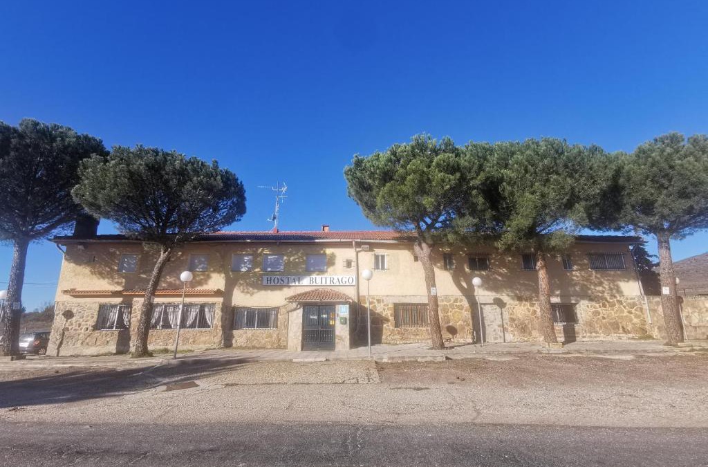 La Serna del Monte Bed & Breakfast | Hostal Buitrago