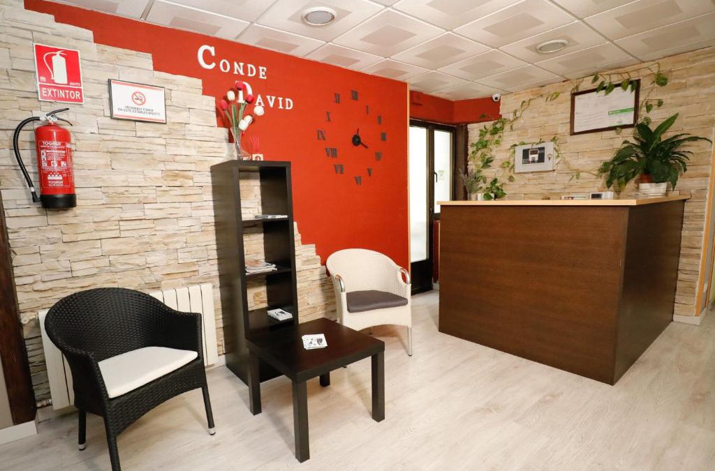 Oeste House | Hostal Conde David