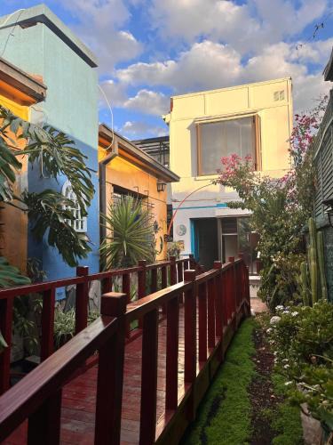 Nunoa House | Hostal La Casa del Puente