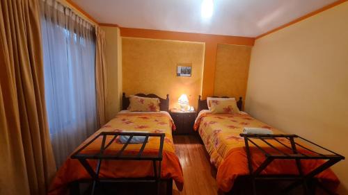 Downtown La Paz Hotel | Hostal Montañes