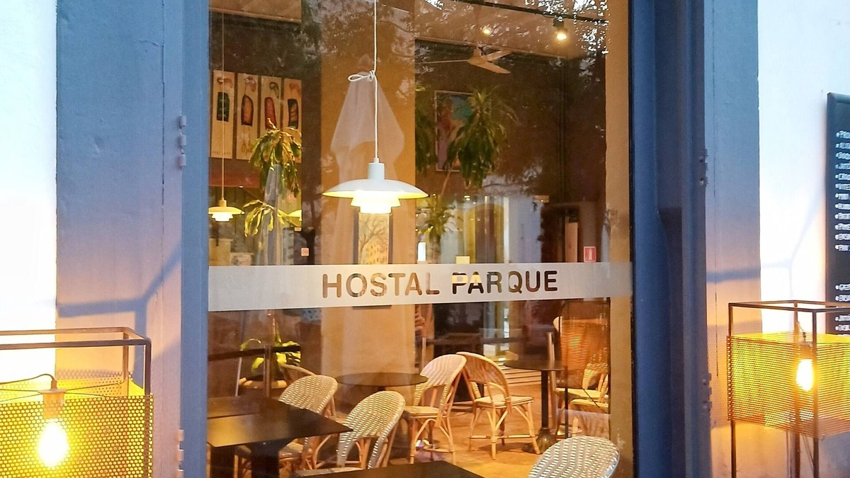 Ibiza City Centre Hotel | Hostal Parque Ibiza