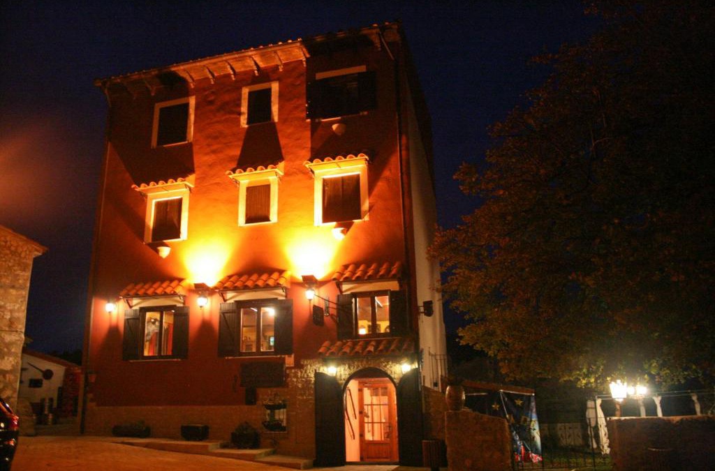 Corachar House | Hostatgeria Sant Jaume