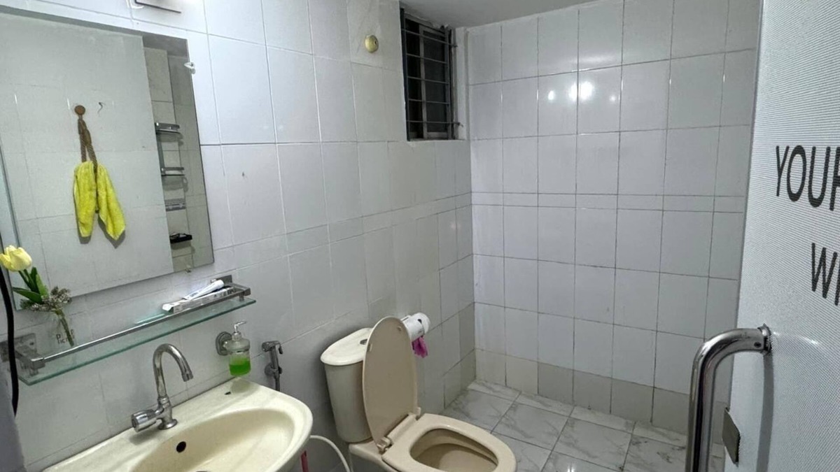 Uttara Apartment | Hostel by zooFamily