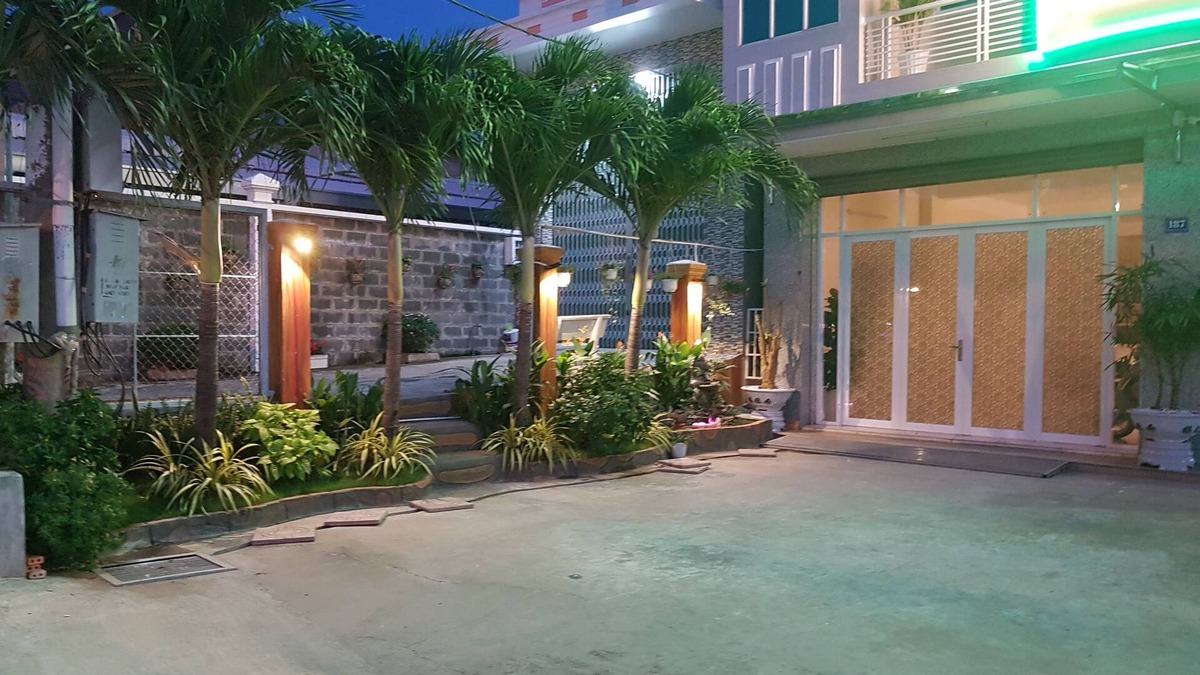 Chau Doc Hotel | Hostel Dang Loi
