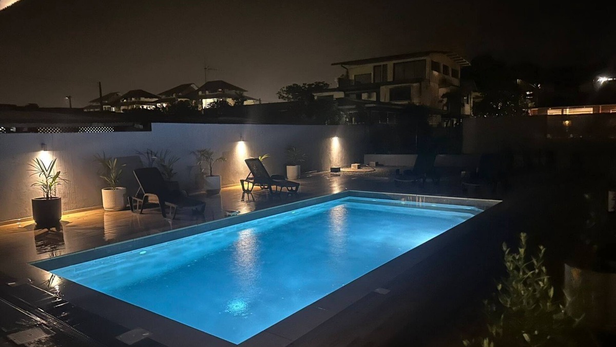 Cayenne House | Hostel Toucan-Res Francis: Chill & Pool S1A