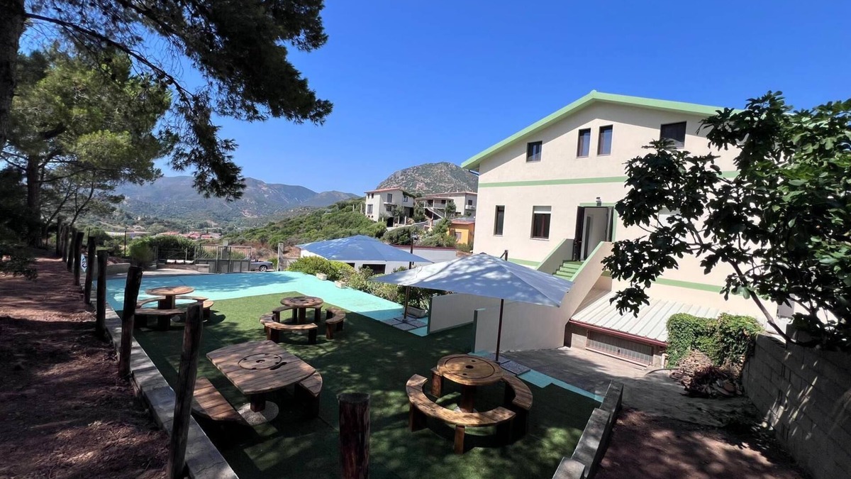 Gonnesa Bed & Breakfast | Hostel with sea view rooms and private bathroom