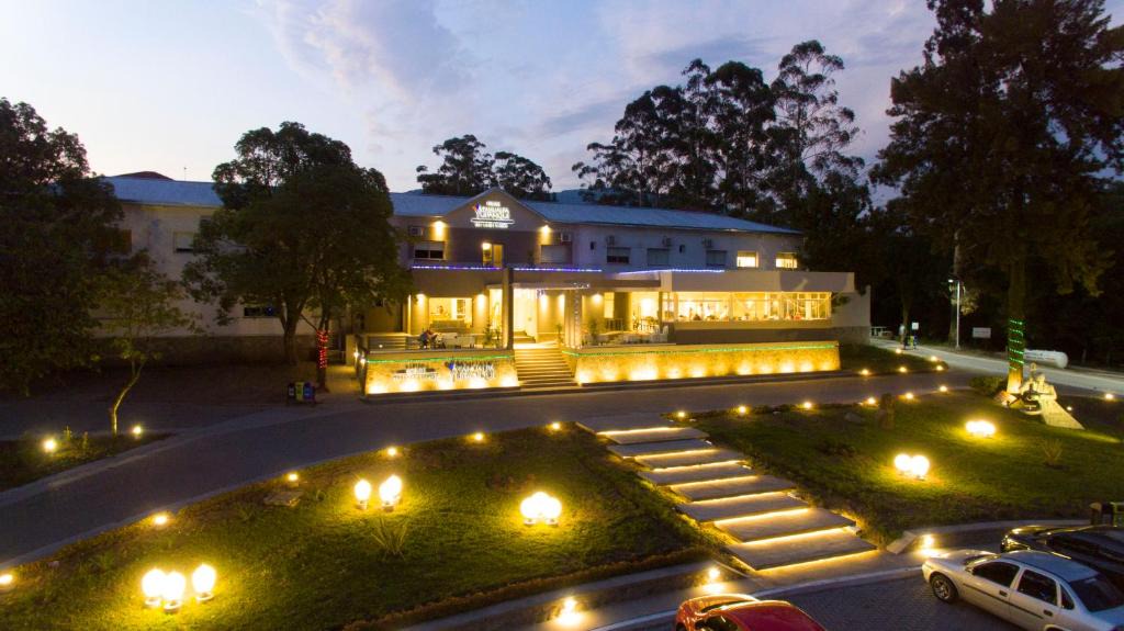 Tafi Viejo Hotel | Hostería Atahualpa Yupanqui